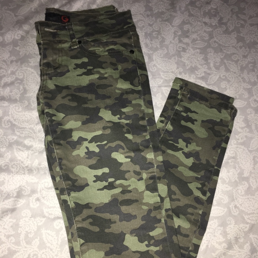 G by Guess Superskinny Camouflage Jeans Size 25